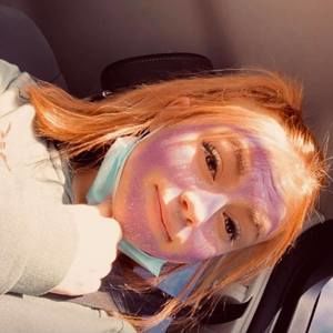 Meet your Posher, Livia